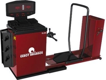 Балансировочный стенд СОРОКИН 15.30 для грузовых авто 24", полуавтомат