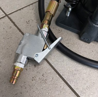 Домкрат пневмо-гидравлический СОРОКИН 3.81 (12 т - 260/490 мм)