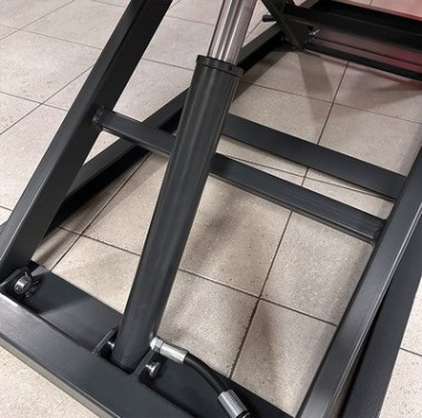 Мотоподъемник СОРОКИН 16.7 платформенный, пневмогидравлический 0,7 т