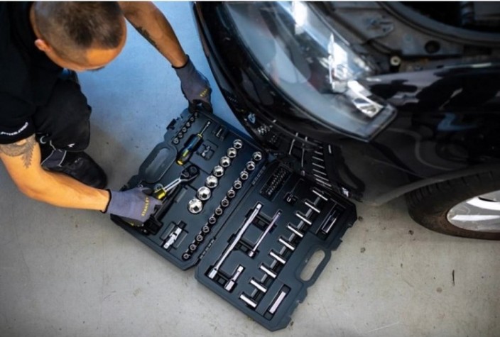 Набор столярно-слесарного инструмента STANLEY STMT82831-1 1/4"+1/2"-72 предмета