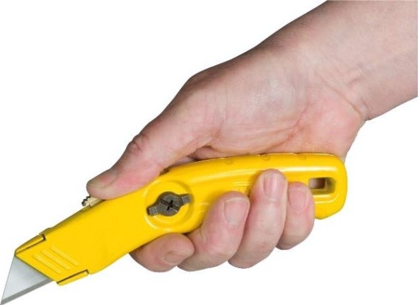 Нож STANLEY MPP 0-10-707 с выдвижным лезвием [0-10-707]