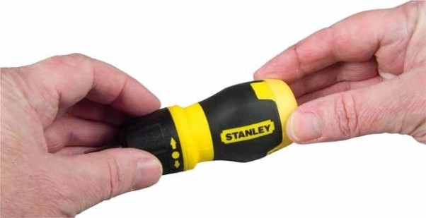 Отвертка с битами STANLEY "Multibit Ratchet Stubby" в комплекте 6 бит 0-66-358 [0-66-358]