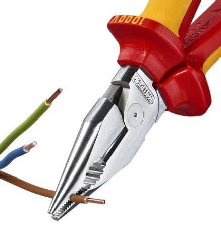 Плоскогубцы диэлектрические KNIPEX KN-0826185 остроконечные с удлиненными губками, 185 мм