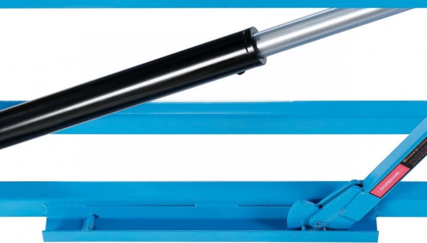 Подъемник автомобильный NORDBERG N633-2,5 ножничный 2,5т, портативный, 220в [ЦБ-0008616]