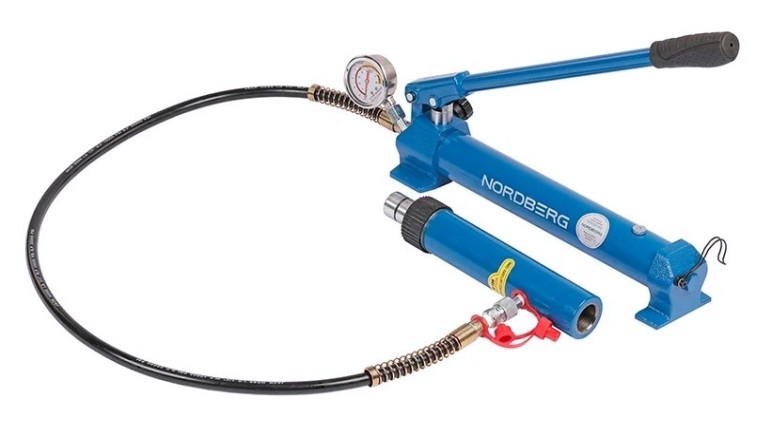 Растяжка рихтовочная c манометром NORDBERG N3811 в кейсе, усилие 10 т