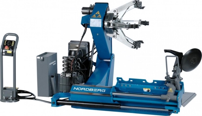 Шиномонтажный стенд NORDBERG 46TRK30 станок для грузовых автомобилей 14"-26", двухскоро