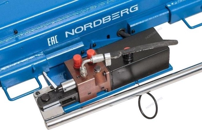 Траверса с ручным приводом NORDBERG N423 г/п 2т, для подъемников N634, 4445J, 4450J [ЦБ-00000331]