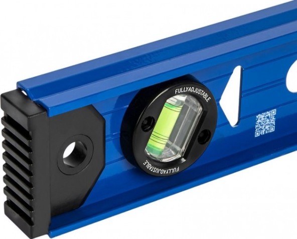 Уровень строительный Кобальт 243-141 600 мм, профиль 25x60 мм, 3 глазка, литой