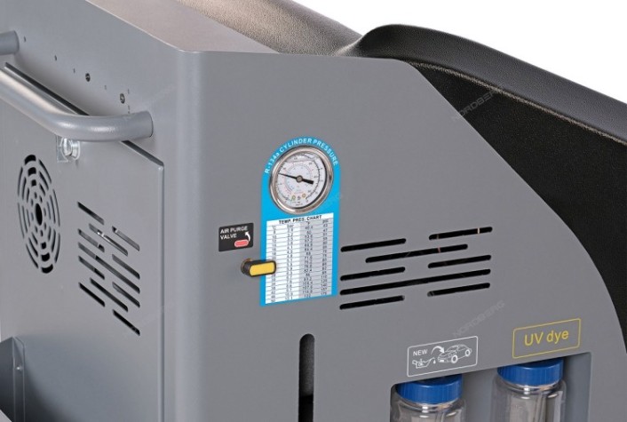 Установка для заправки автомобильных кондиционеров NORDBERG NF16 с принтером и тестом утечки