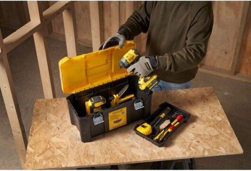 Ящик для инструмента STANLEY Essential 19" STST75787-1 [STST75787-1]